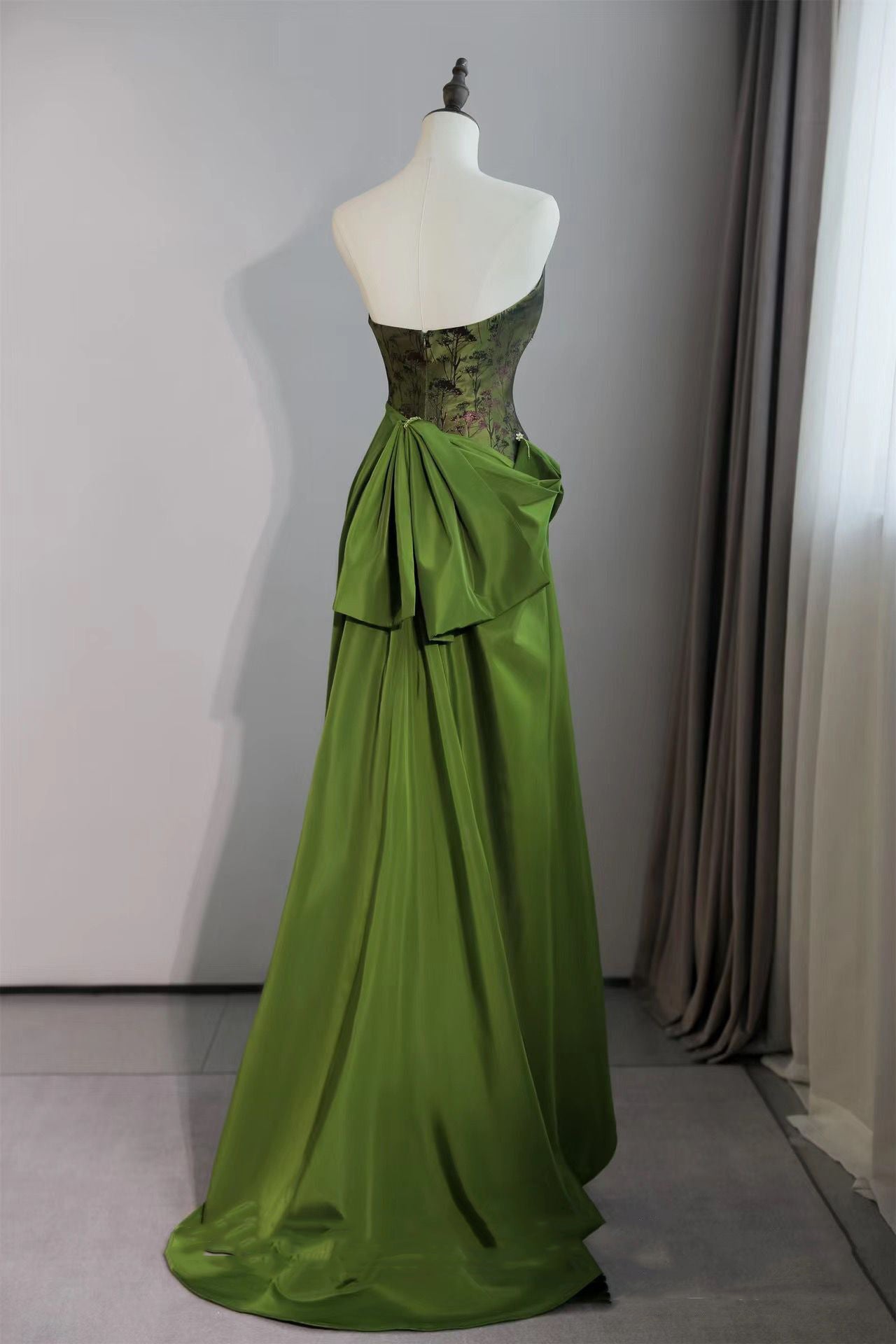 Green New Chinese Style Morning Gowns Dress Toast Dress Bride Engagement Dress Light Luxury Minority Long Tube Top Dress