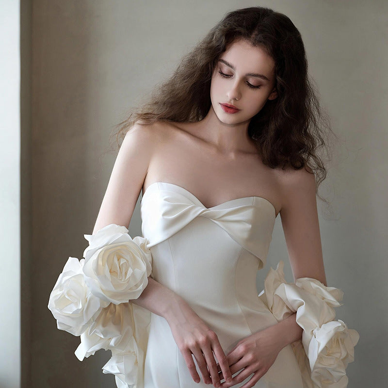 French Style Travel Photography Lightweight Wedding Dress Flower Bride Simple Fishtail Wedding Veil Dinner White Satin Dress for Women