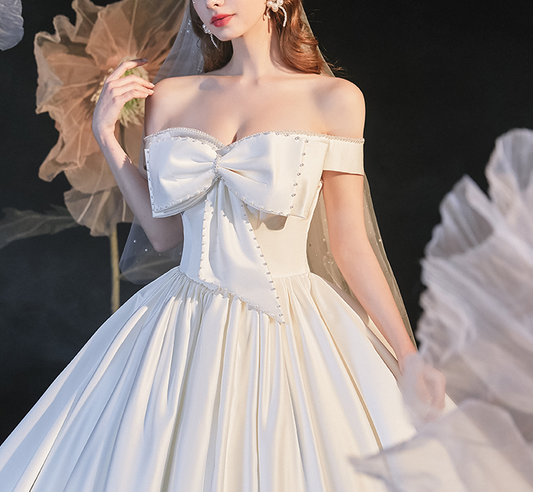 Satin main wedding dress 2022 new temperamental bride simple atmosphere palace princess one shoulder dream tail