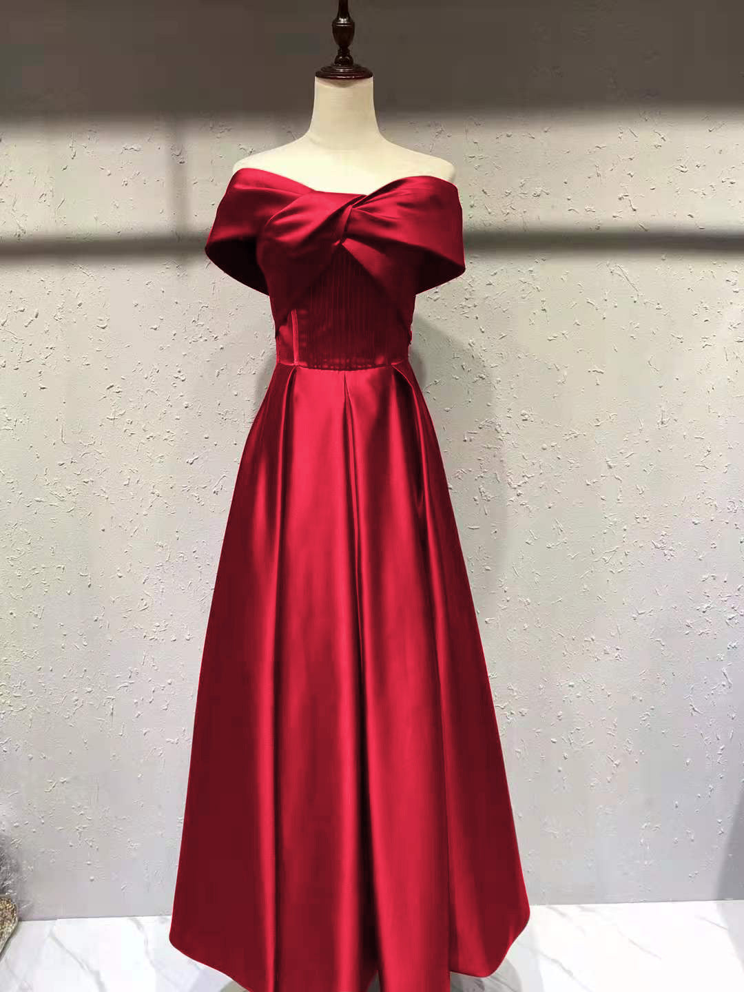 Wine Red Toast Dress Bride 2024 New Appreciation Dinner Engagement Wedding Back-to-Door off-Shoulder Evening Dress for Women Autumn