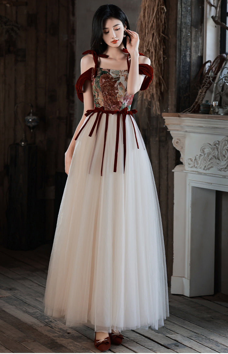 Ball gown Bridal High-End off-Shoulder Red Evening Dress for Court Banquet Engagement Princess Pettiskirt H909P02