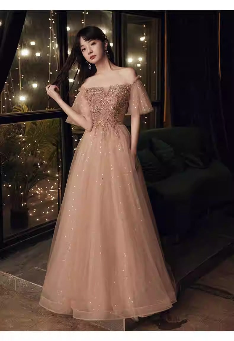 Gray Evening Dress for Women 2024 New High-End Banquet Fairy Temperament Birthday Vocal Music Art Test Dress Light Luxury Minority