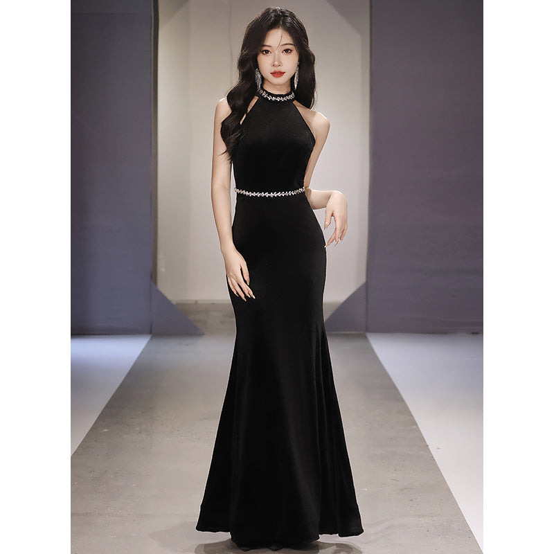 Black Evening Dress 2024 New High-End Temperament Socialite Halter Host Annual Meeting Fishtail Gown Dress