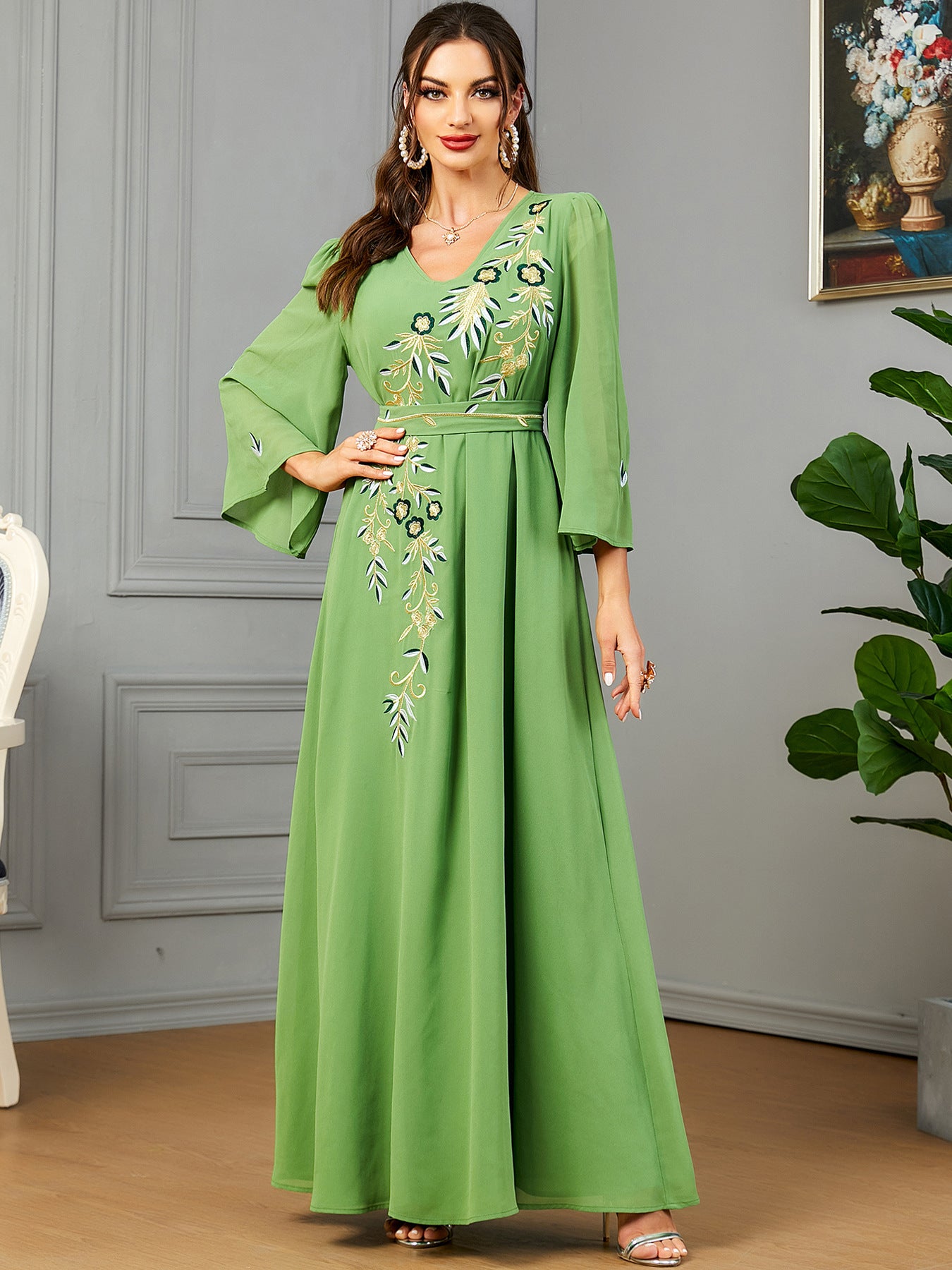 3586 Middle East Cross-Border Muslim New Women's Clothing V-neck Embroidery Chiffon Fashion Robe Arab Dress