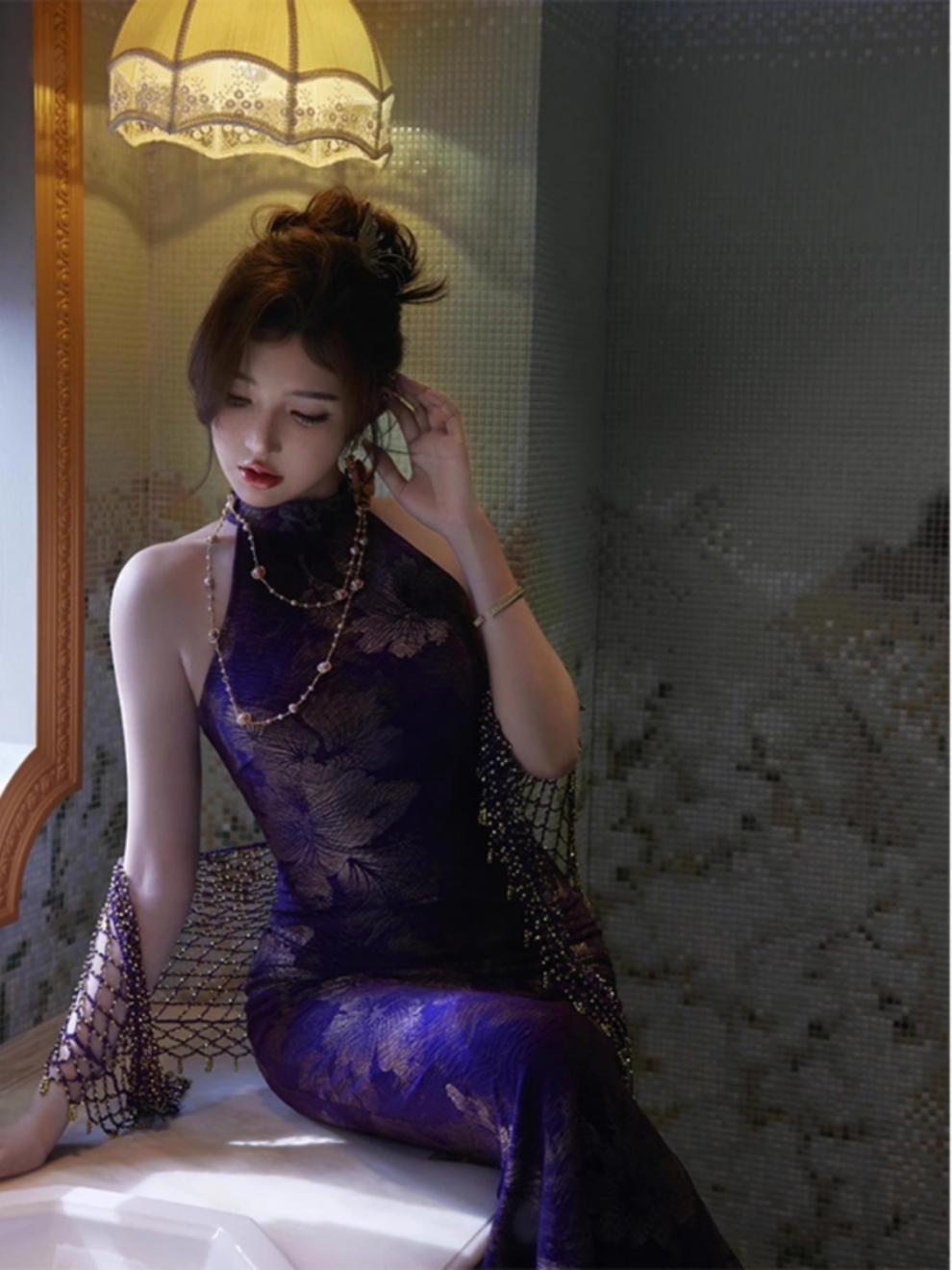 New Chinese Style Improved Cheongsam for Women 2024 New Young High-End Temperament Jacquard Purple Sexy Sheath Dress