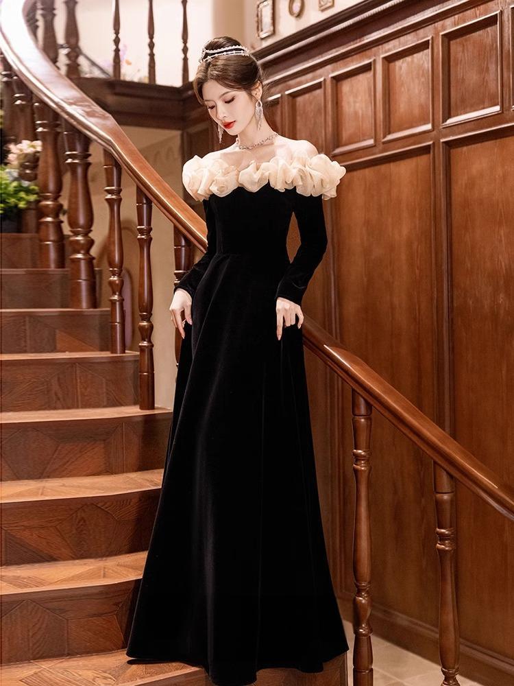 off-Shoulder Black Evening Dress 2024 New Banquet Temperament Host French Entry Lux Niche Long Sleeve Autumn and Winter