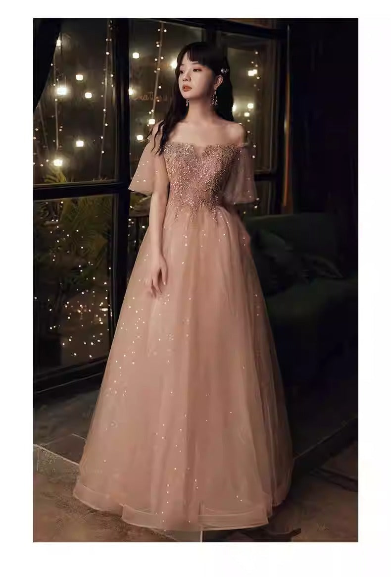 Gray Evening Dress for Women 2024 New High-End Banquet Fairy Temperament Birthday Vocal Music Art Test Dress Light Luxury Minority