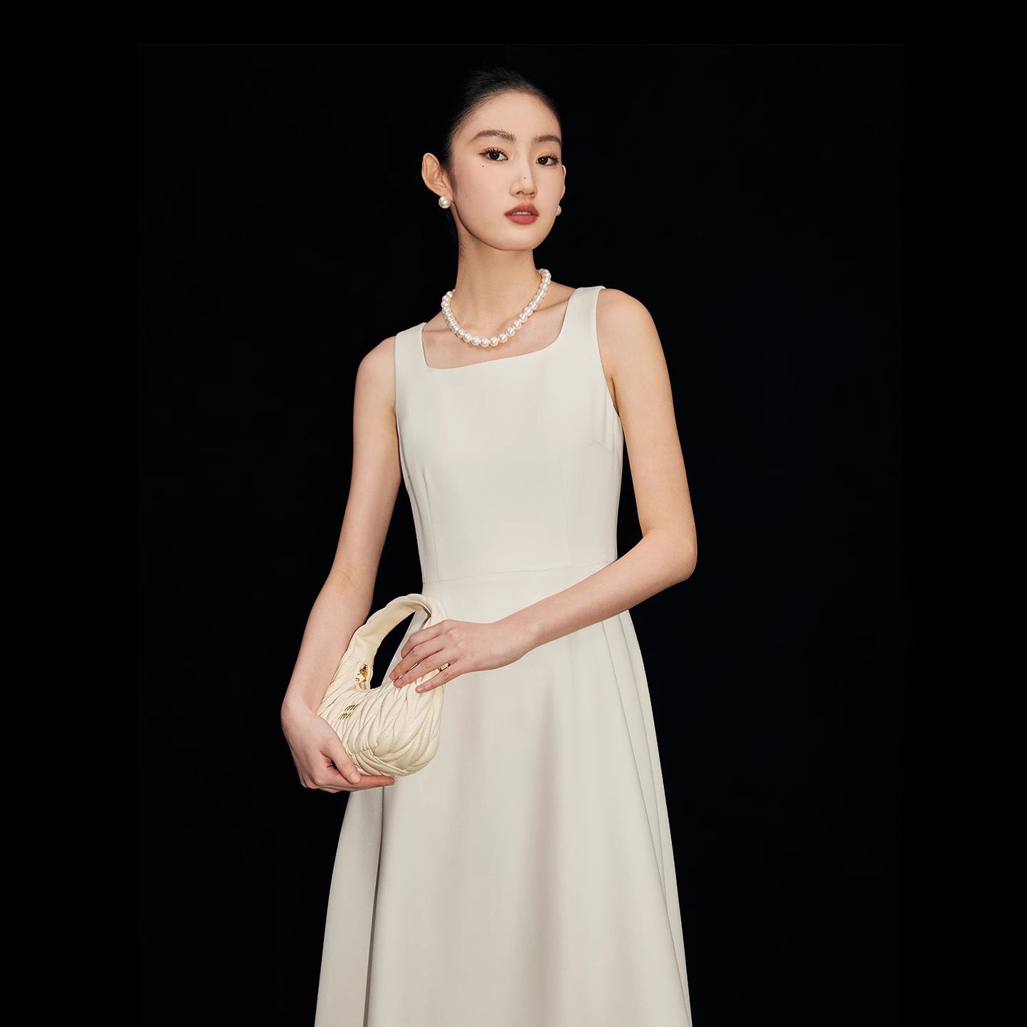 French Style White Dress 2024 New Sleeveless Vest Dress for Women Summer Fashion Slimming Long Dress