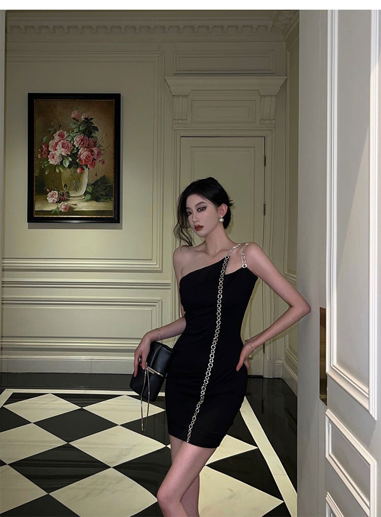 Sexy Irregular Spaghetti-Strap Dress Women's Spring and Summer French Pure Hot Girl Temperament Waist-Controlled Banquet Dress Black Dress