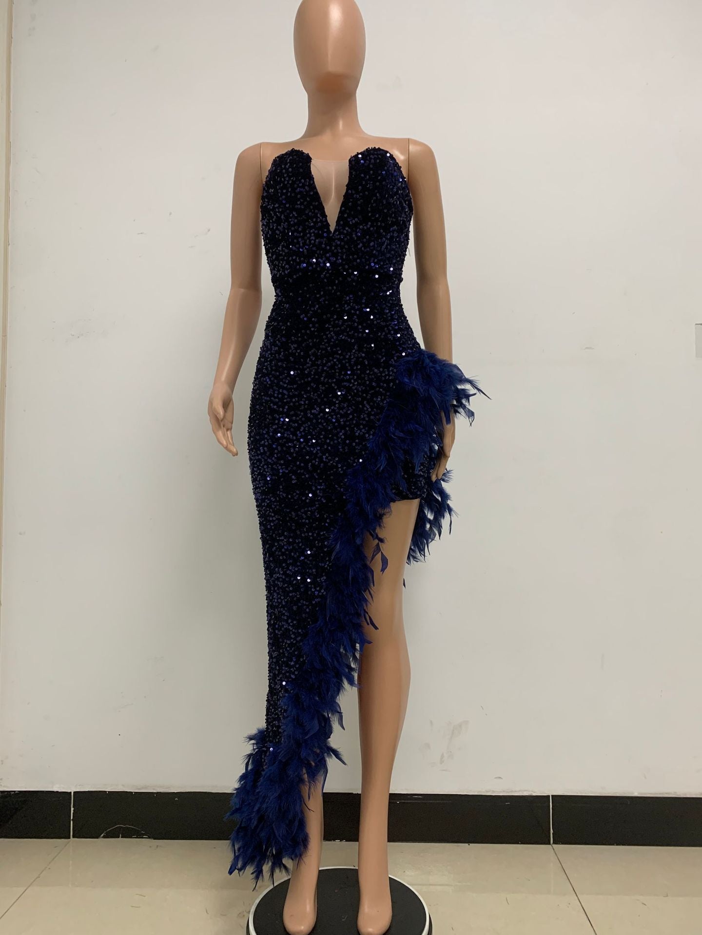 INS Europe and America Cross Border Women Wish Amazon EBay Independent Station Tube Top Backless Sequined Feather Dress Female