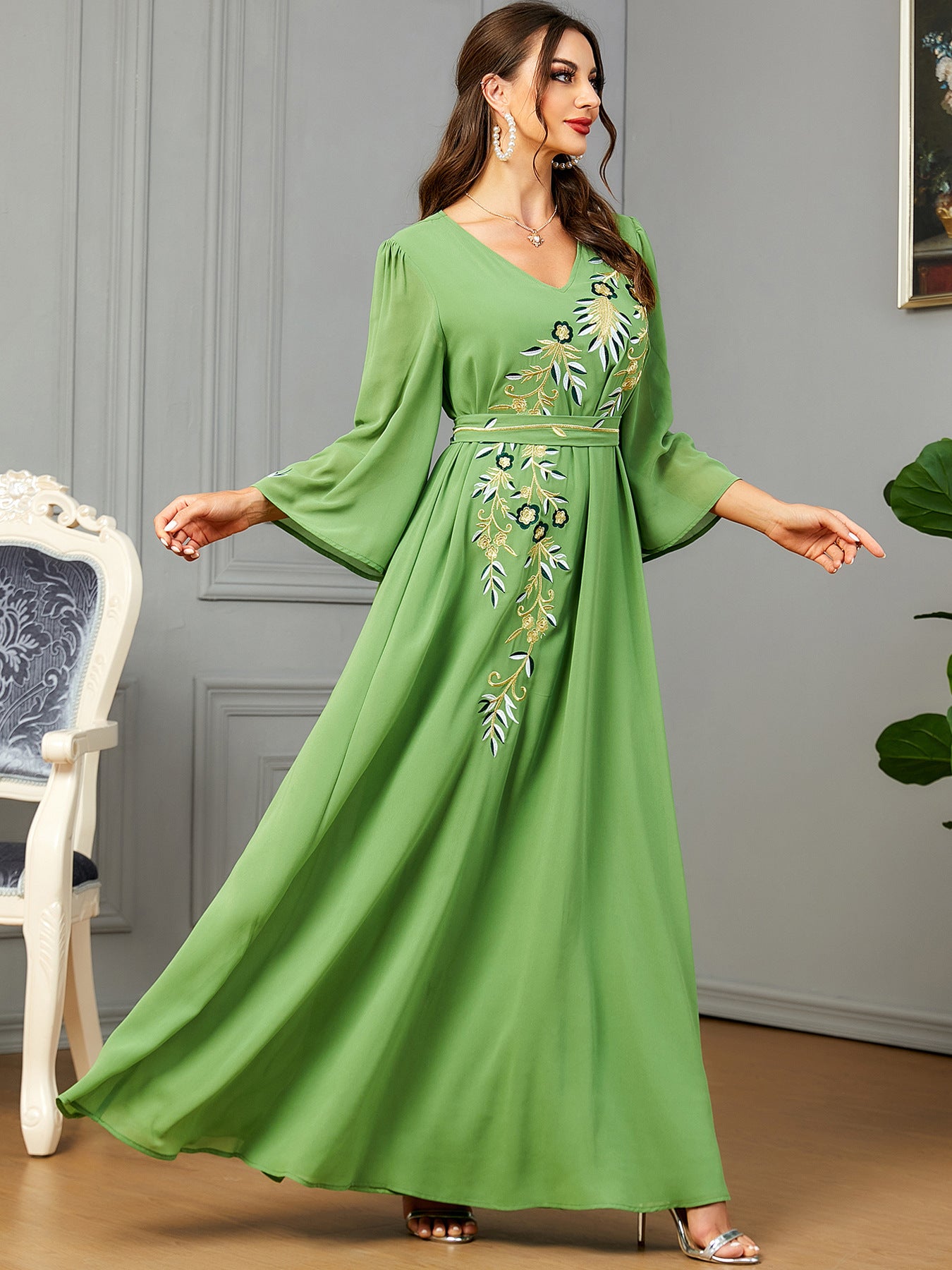 3586 Middle East Cross-Border Muslim New Women's Clothing V-neck Embroidery Chiffon Fashion Robe Arab Dress