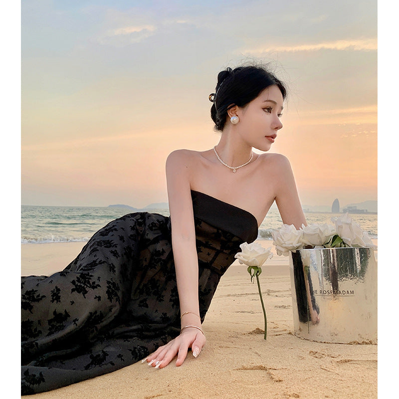 2024 Summer New French Retro Hepburn Style Tube Top Evening Party Dress Dress Sense of Atmosphere Seaside Vacation Skirt