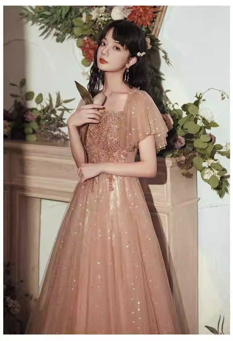 Gray Evening Dress for Women 2024 New High-End Banquet Fairy Temperament Birthday Vocal Music Art Test Dress Light Luxury Minority