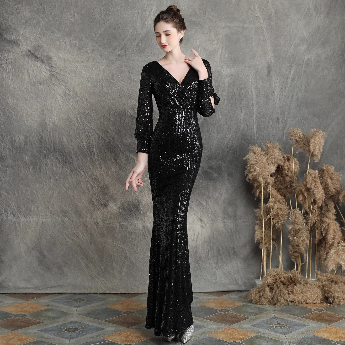 4645 Sequined Evening Dress New High-End Toast Dress Sexy Deep V Temperament Fishtail Host Banquet Dress