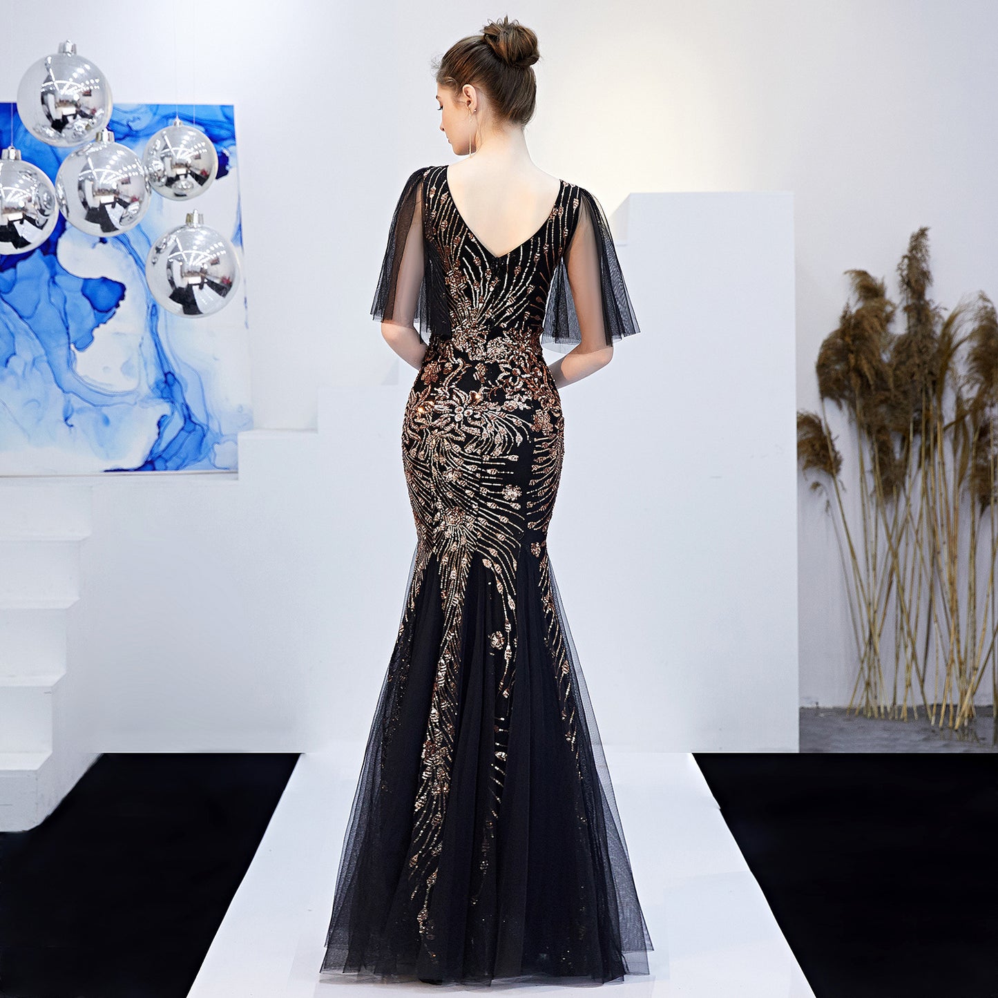 16272# Golden Evening Dress Women's Banquet Socialite Long Sequined Host Slim Fishtail Dress