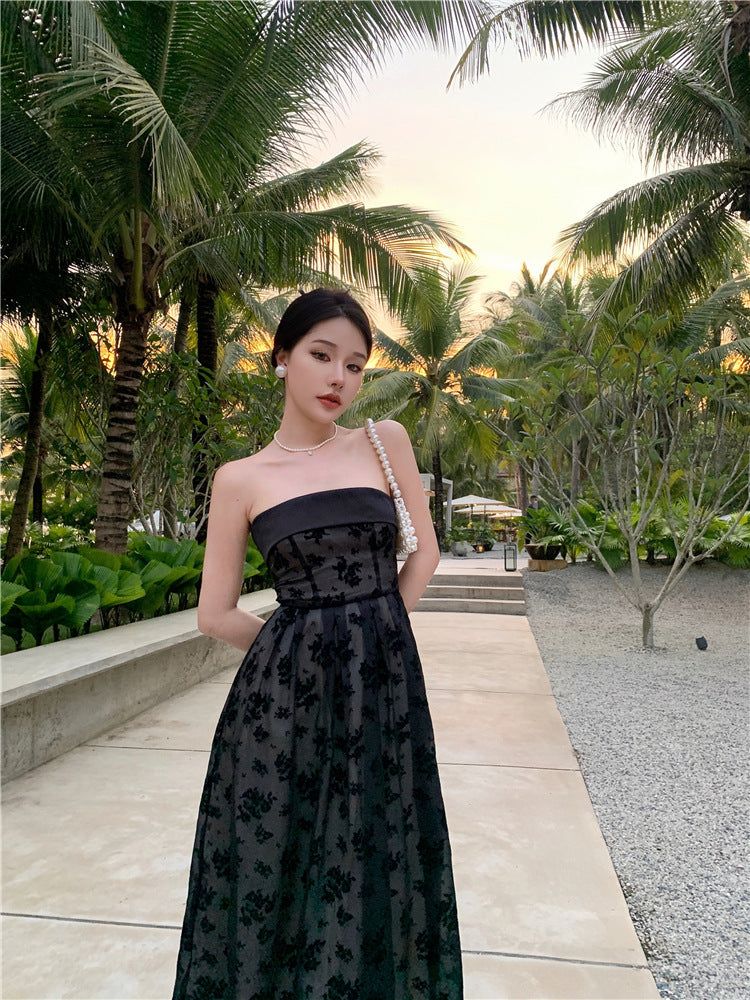 2024 Summer New French Retro Hepburn Style Tube Top Evening Party Dress Dress Sense of Atmosphere Seaside Vacation Skirt