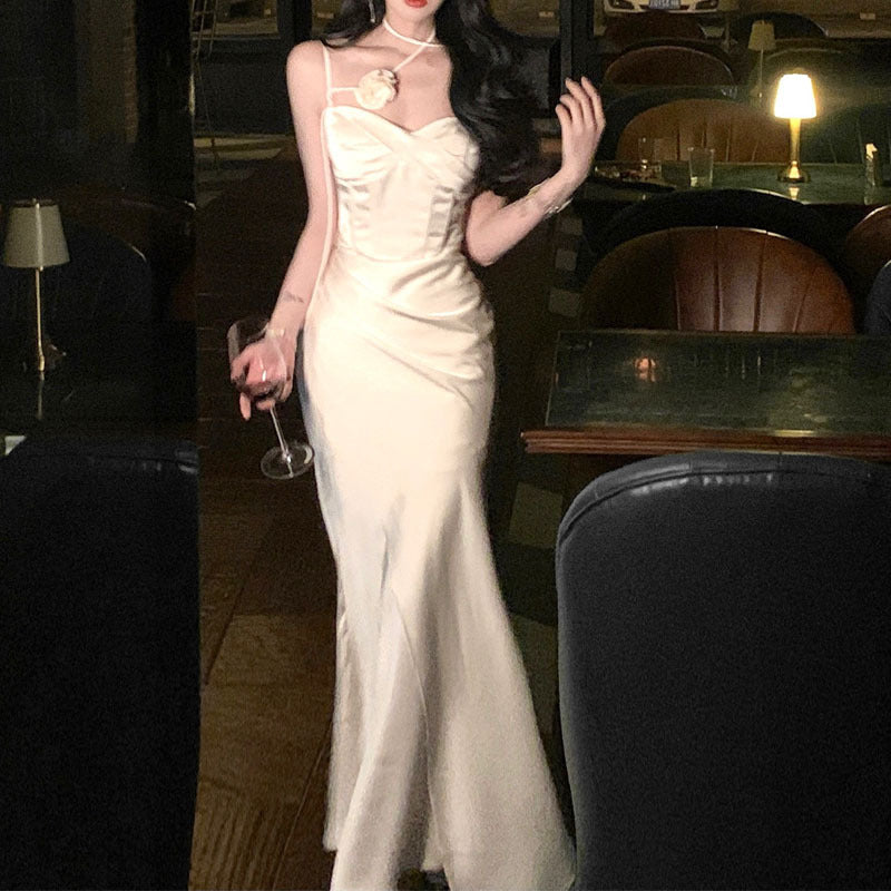 [Yue Lai Yi] Satin Sling Dress Women's Early Spring 2024 New Slimming Slim High-Grade Long Skirt