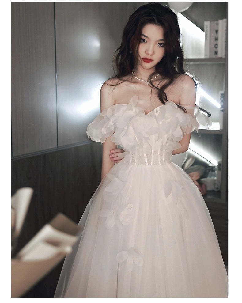 White Evening Dress Women's French Style High Sense Birthday Adult Wedding Dress Princess on the Run High-End Affordable Luxury Niche Host