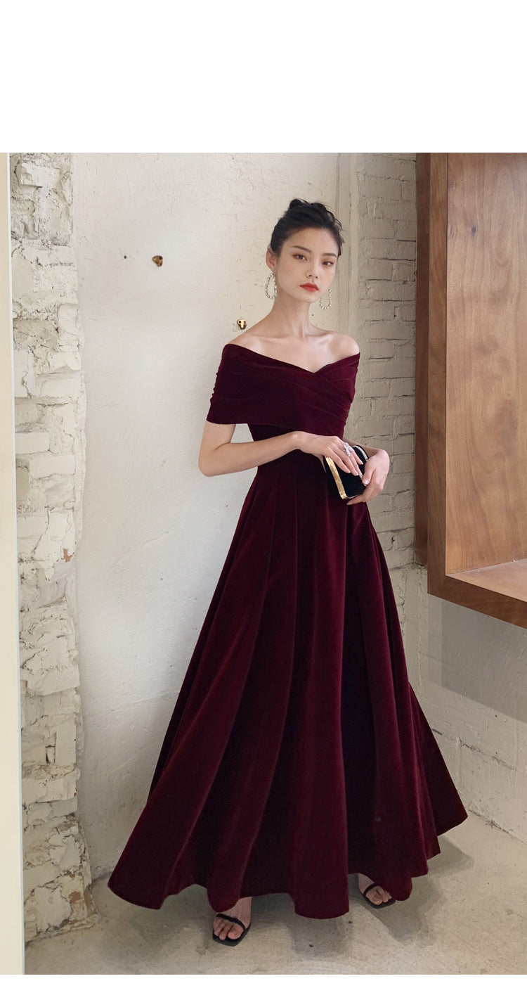 Bridal Toast Clothing Velvet 2024 New High-Grade off-Shoulder Banquet Temperament Engagement License Host Evening Dress