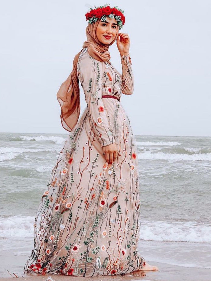 Middle East DUBAI Turkish Embroidery Dress Elegant Robe Fashion