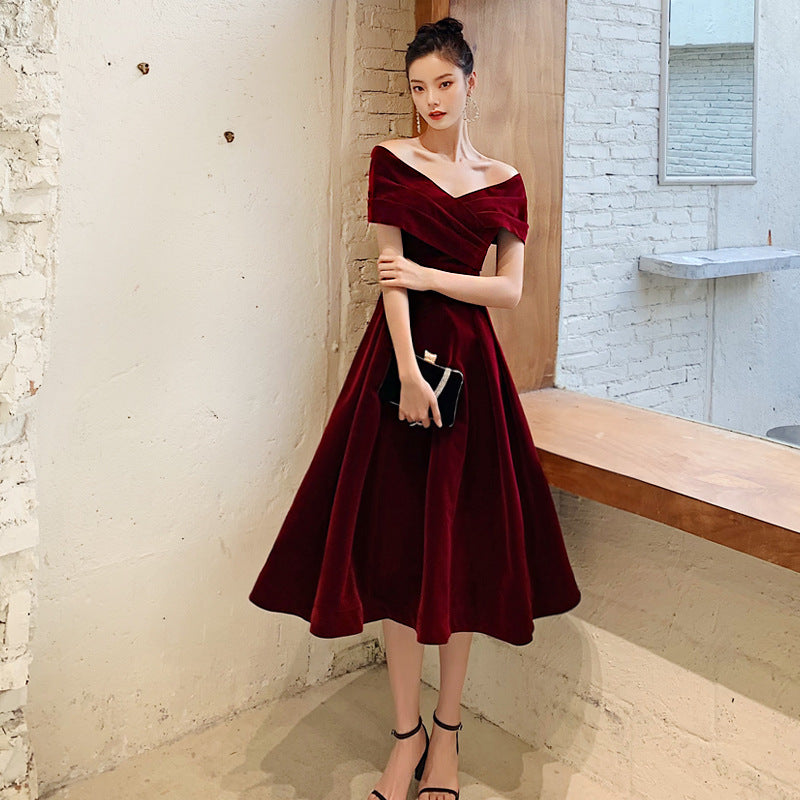 Bridal Toast Clothing Velvet 2024 New High-Grade off-Shoulder Banquet Temperament Engagement License Host Evening Dress