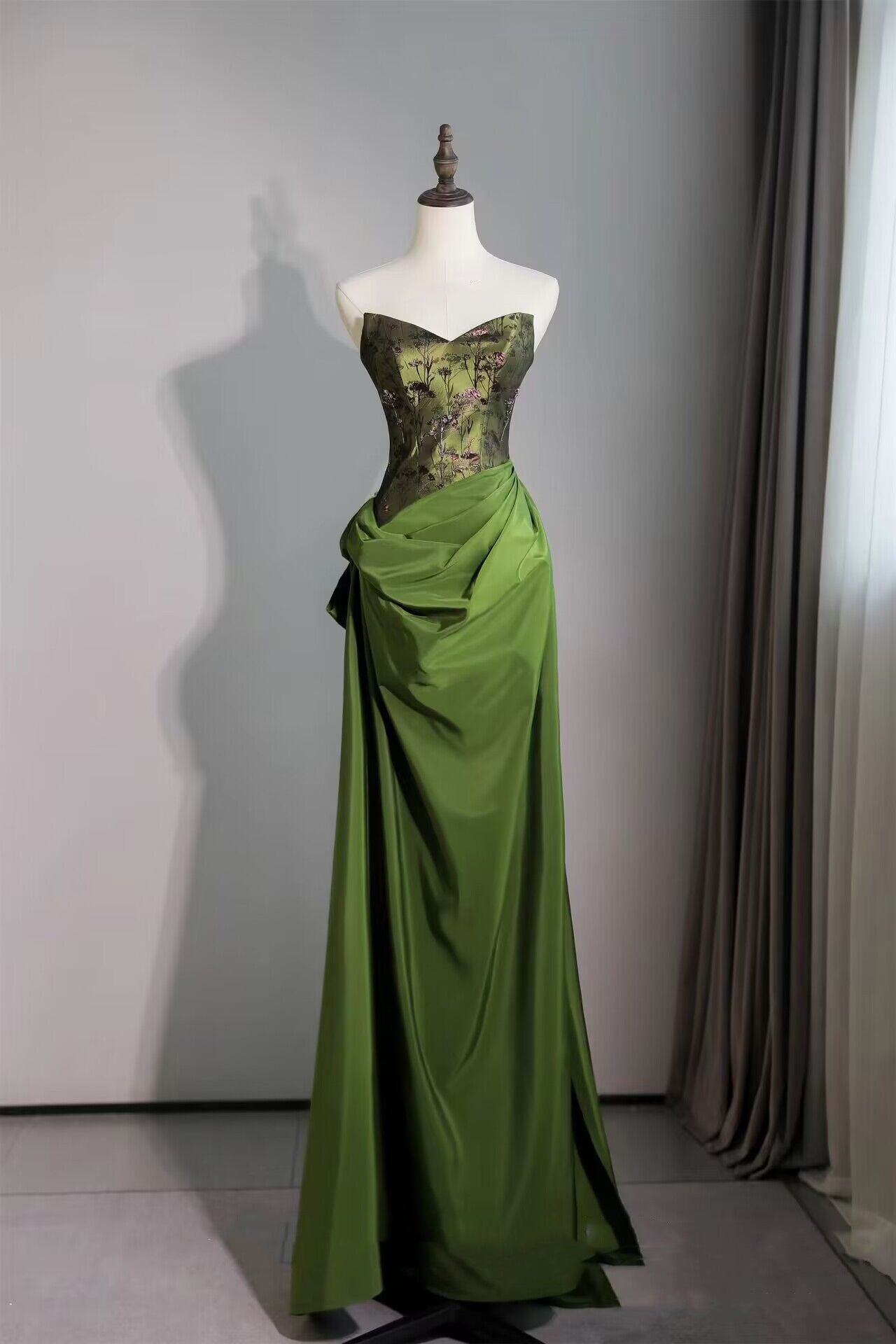 Green New Chinese Style Morning Gowns Dress Toast Dress Bride Engagement Dress Light Luxury Minority Long Tube Top Dress