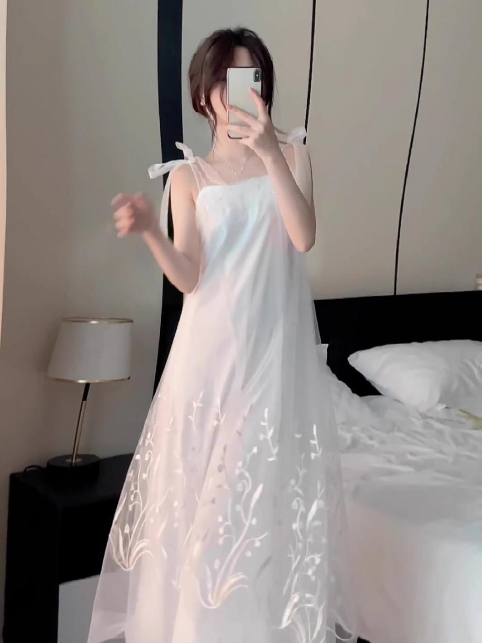 Streamer French Wedding Morning Gowns Female Bride High-End Sense Niche White Light Yarn Wedding Pajamas Morning Shot Dress