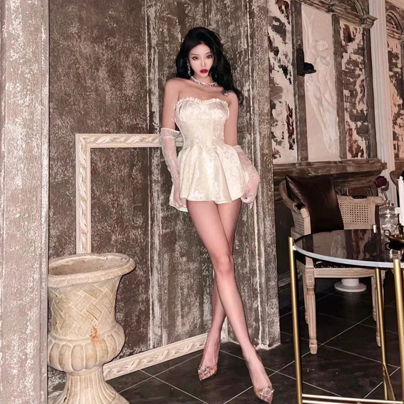 French Style Retro Elegant Tube Top Dress 2024 New Autumn and Winter Gentle Sexy Nightclub Scheming Dinner Suit