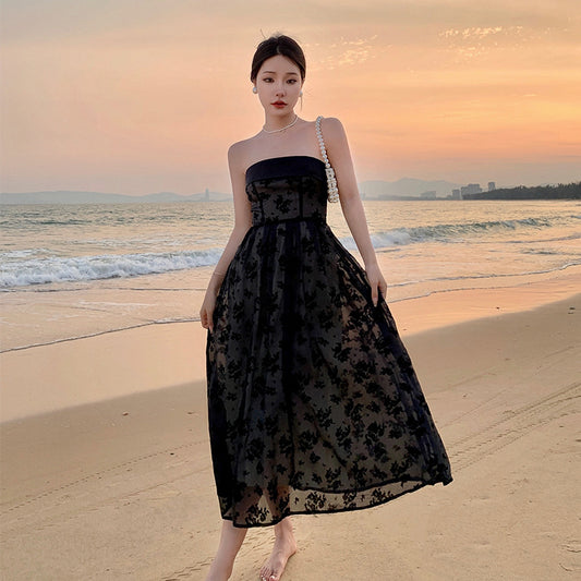 2024 Summer New French Retro Hepburn Style Tube Top Evening Party Dress Dress Sense of Atmosphere Seaside Vacation Skirt