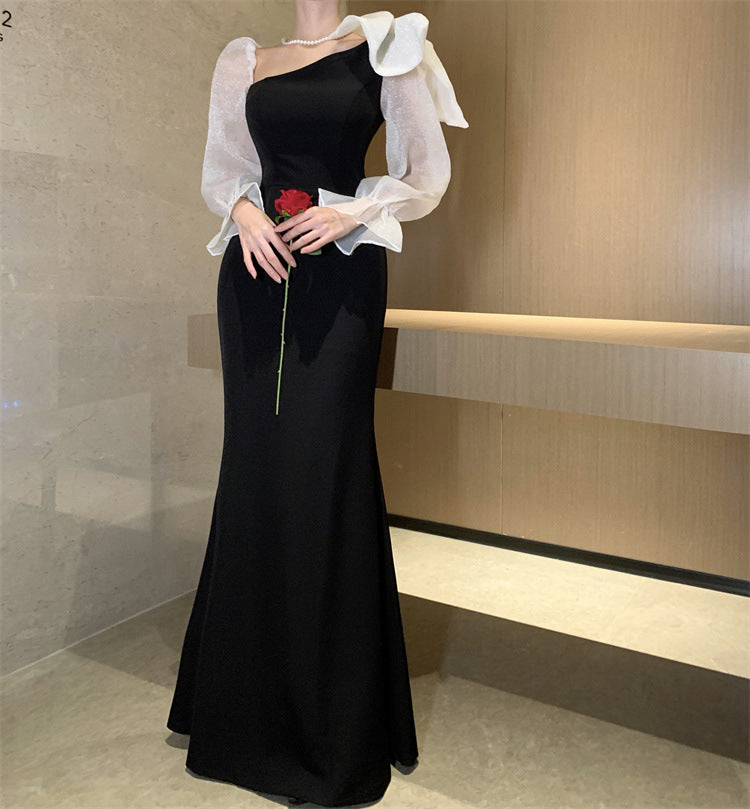 Niche Design Oblique Shoulder Bow Dress Skirt 2024 Autumn New Women's High Sense Banquet Slim Fit Dress