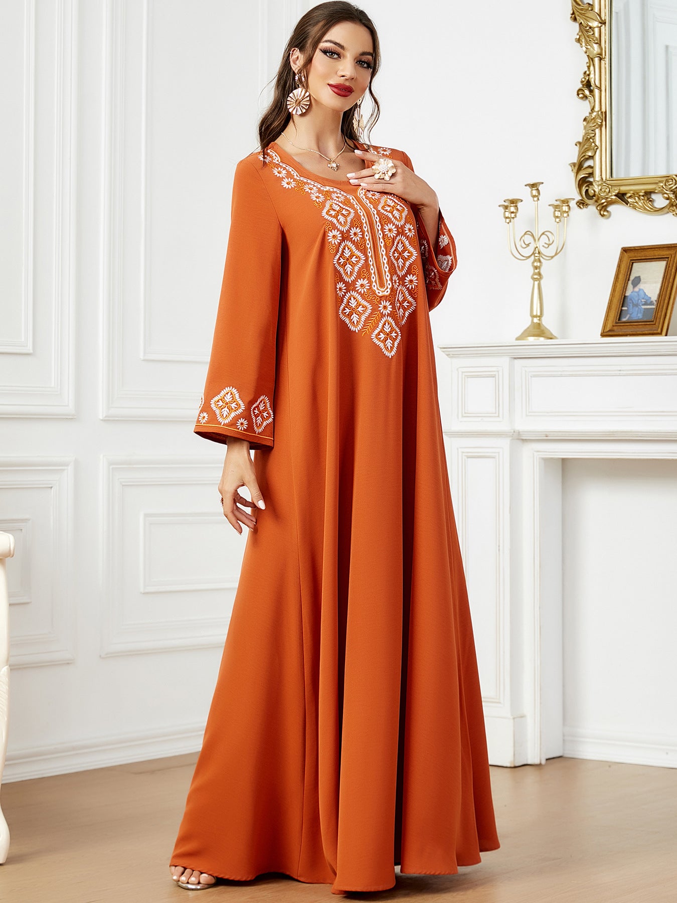 3567 Muslim Women's Wear Solid Color Embroidery Muslim Middle East Women's Clothing Arab Dress Long Sleeve Dress