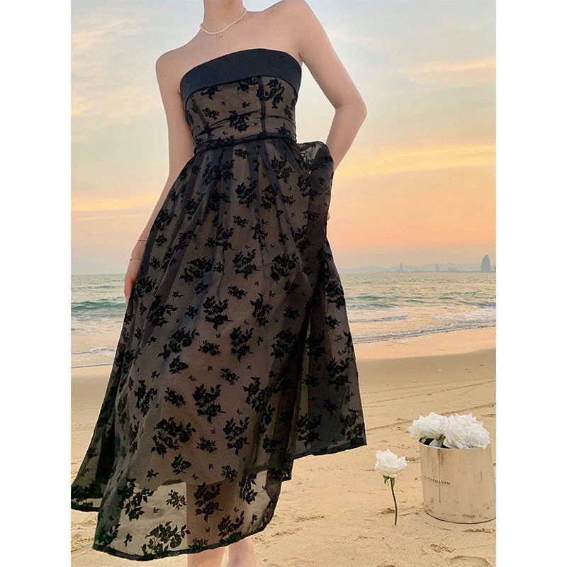 2024 Summer New French Retro Hepburn Style Tube Top Evening Party Dress Dress Sense of Atmosphere Seaside Vacation Skirt