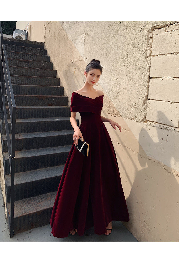 Bridal Toast Clothing Velvet 2024 New High-Grade off-Shoulder Banquet Temperament Engagement License Host Evening Dress