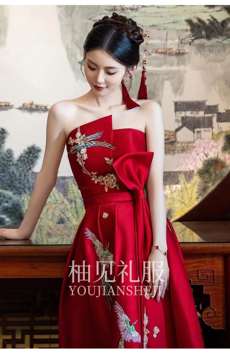 New Chinese Toast Clothing 2024 New Tube Top Morning Gowns Women's Bride Engagement Formal Dress Toast Clothing out of the Court Banquet Back to the Door Clothing