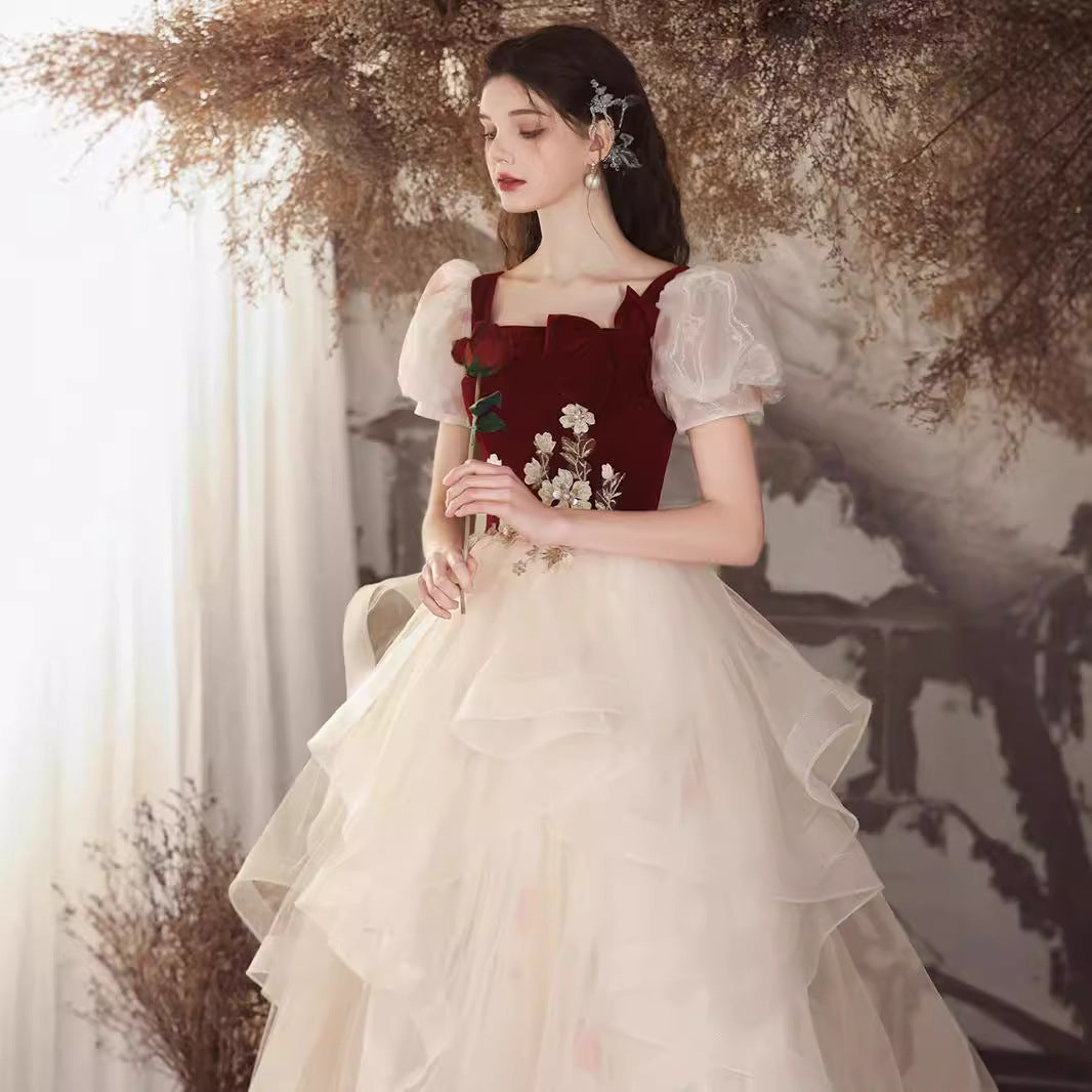 Sweet Velvet Puff Sleeve Toast Dress 2024 New Bridal Marriage Engagement Design Pettiskirt Evening Dress