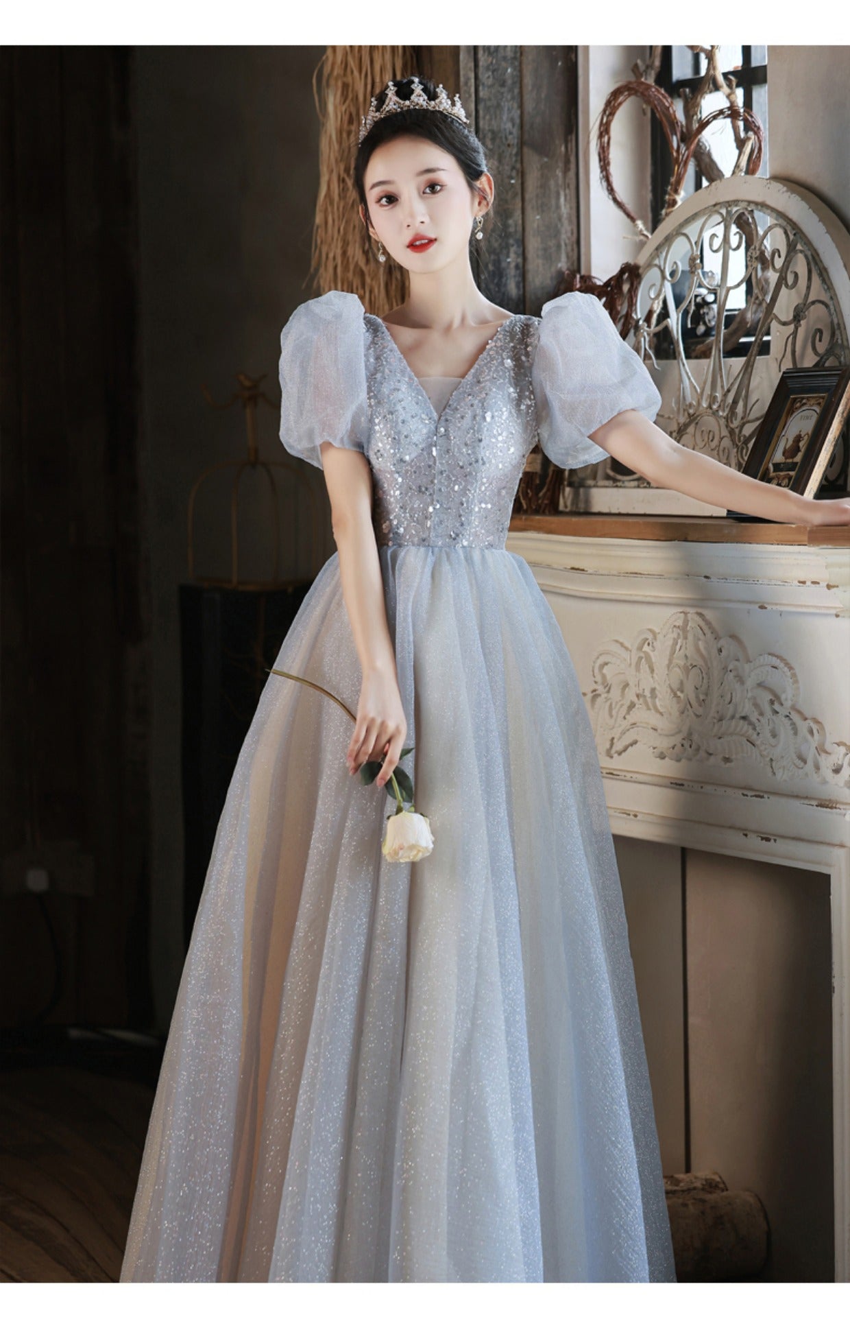 High-End Evening Dress Female 2022 New Banquet Temperament Design Sense Special Interest Light Luxury Senior Host Annual Meeting Art Exam