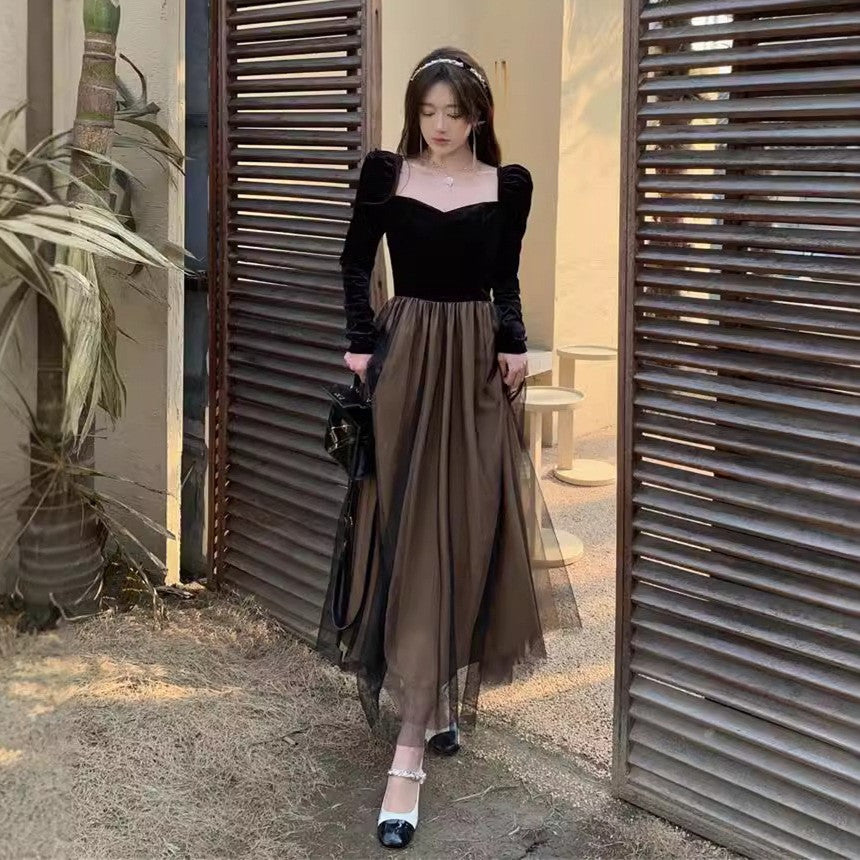 Black Vintage Velvet Dress Women's Autumn and Winter French Temperament Socialite Slim Fit Cinched Mesh Dress Long Skirt