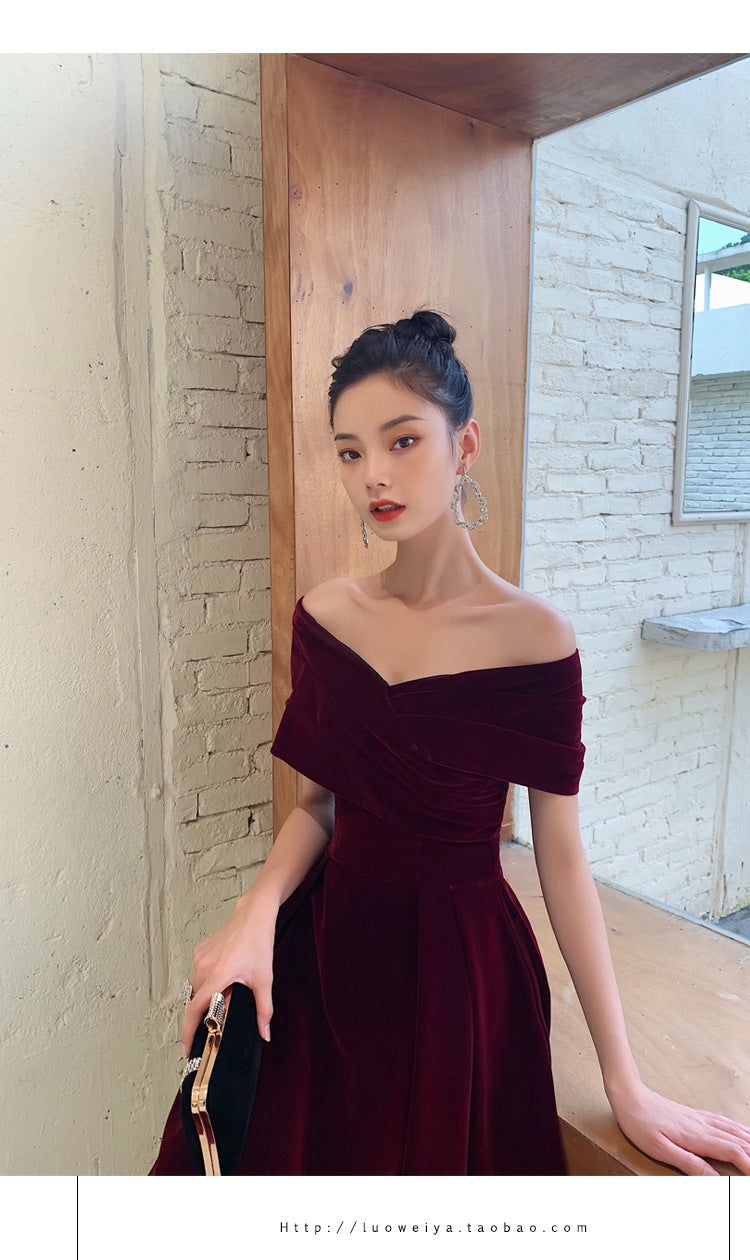 Bridal Toast Clothing Velvet 2024 New High-Grade off-Shoulder Banquet Temperament Engagement License Host Evening Dress