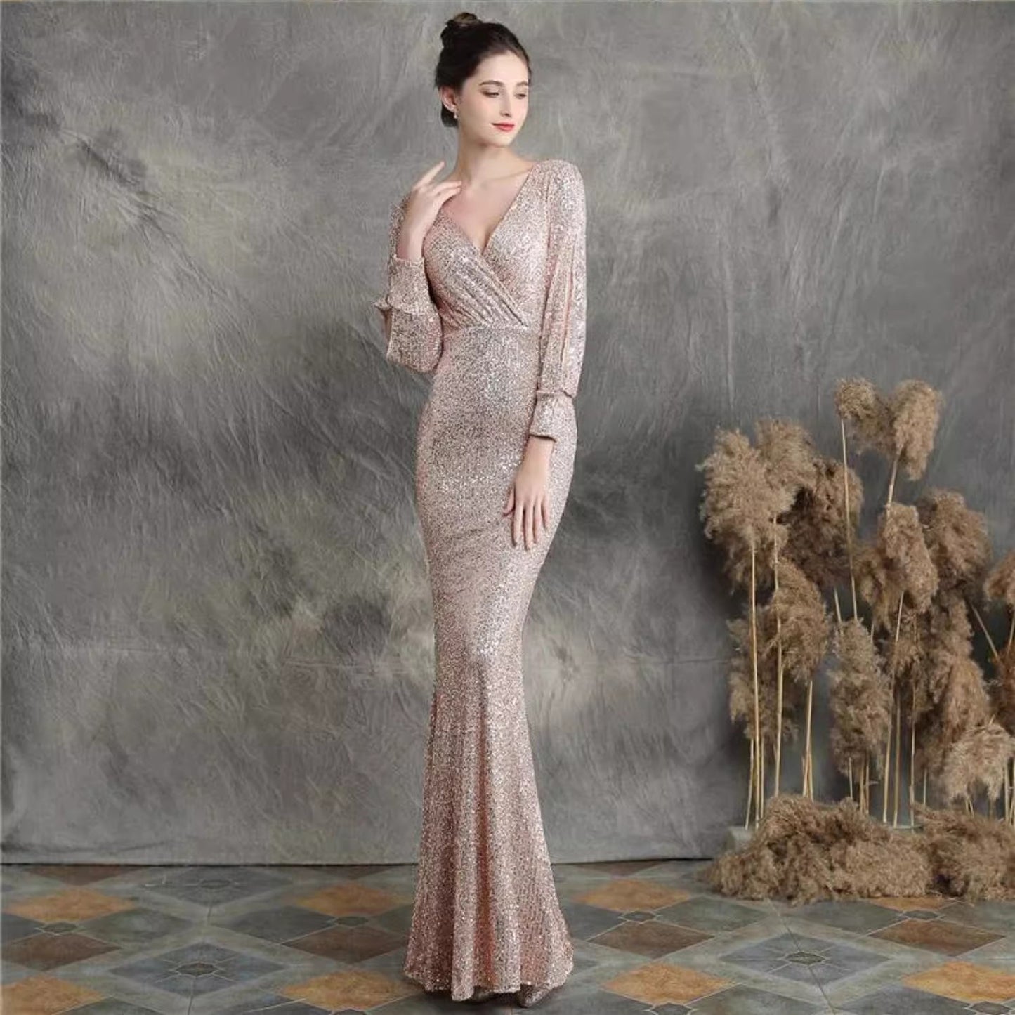 4645 Sequined Evening Dress New High-End Toast Dress Sexy Deep V Temperament Fishtail Host Banquet Dress