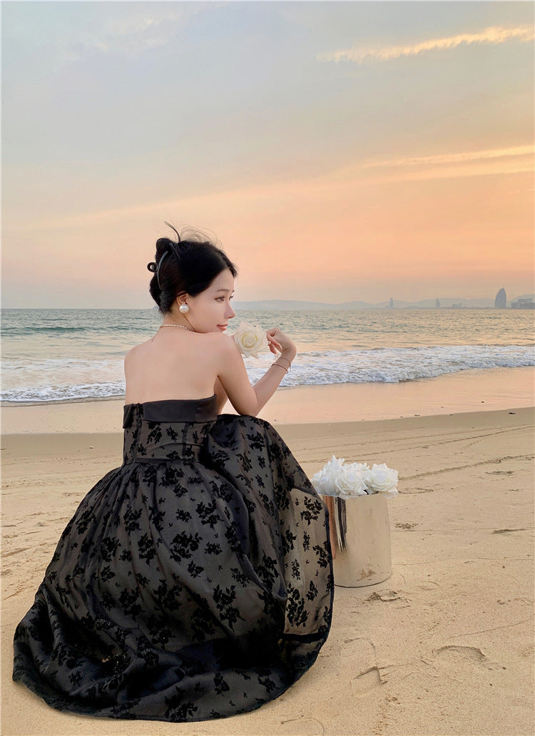 2024 Summer New French Retro Hepburn Style Tube Top Evening Party Dress Dress Sense of Atmosphere Seaside Vacation Skirt