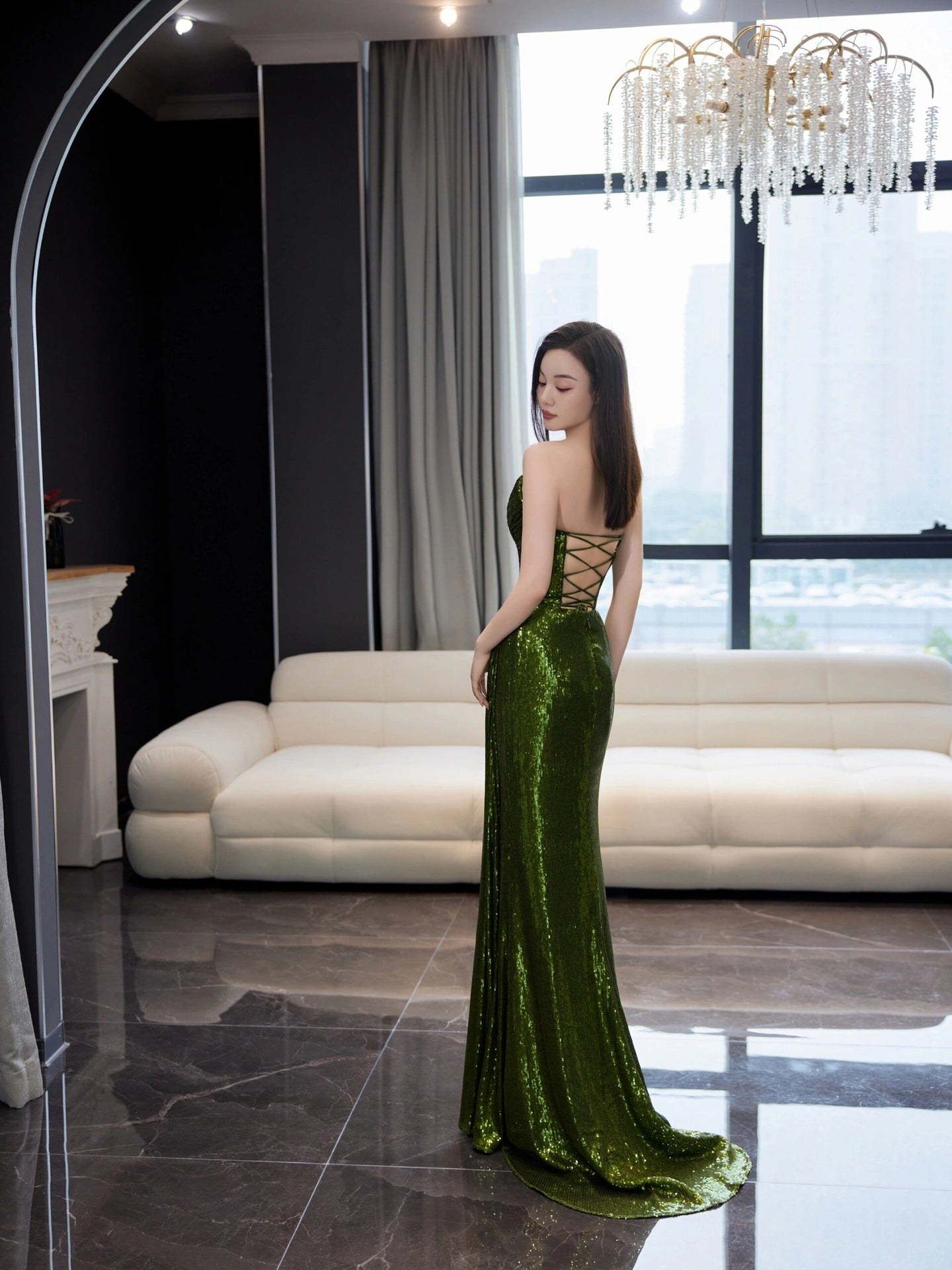 New Chinese Style Green Sequined Morning Gowns Evening Dress 2024 New Bridal Toast Dress Tube Top Birthday Trailing Little Dress