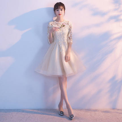 White Evening Dress Skirt Female 2024 New Daily Style Fairy Banquet Temperament Student Chorus Performance