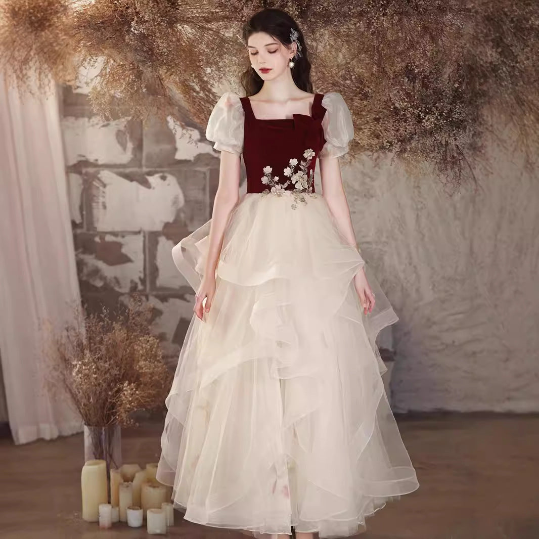 Sweet Velvet Puff Sleeve Toast Dress 2024 New Bridal Marriage Engagement Design Pettiskirt Evening Dress