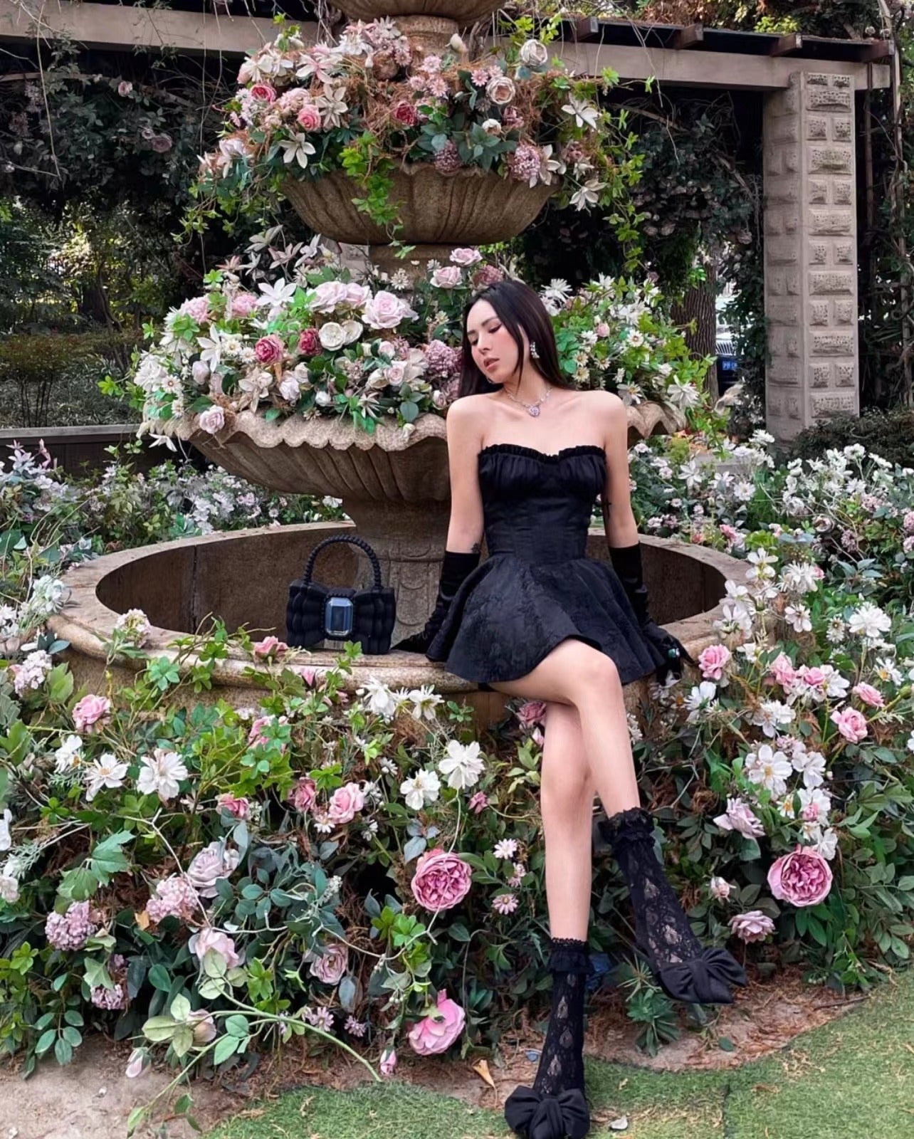 French Style Retro Elegant Tube Top Dress 2024 New Autumn and Winter Gentle Sexy Nightclub Scheming Dinner Suit