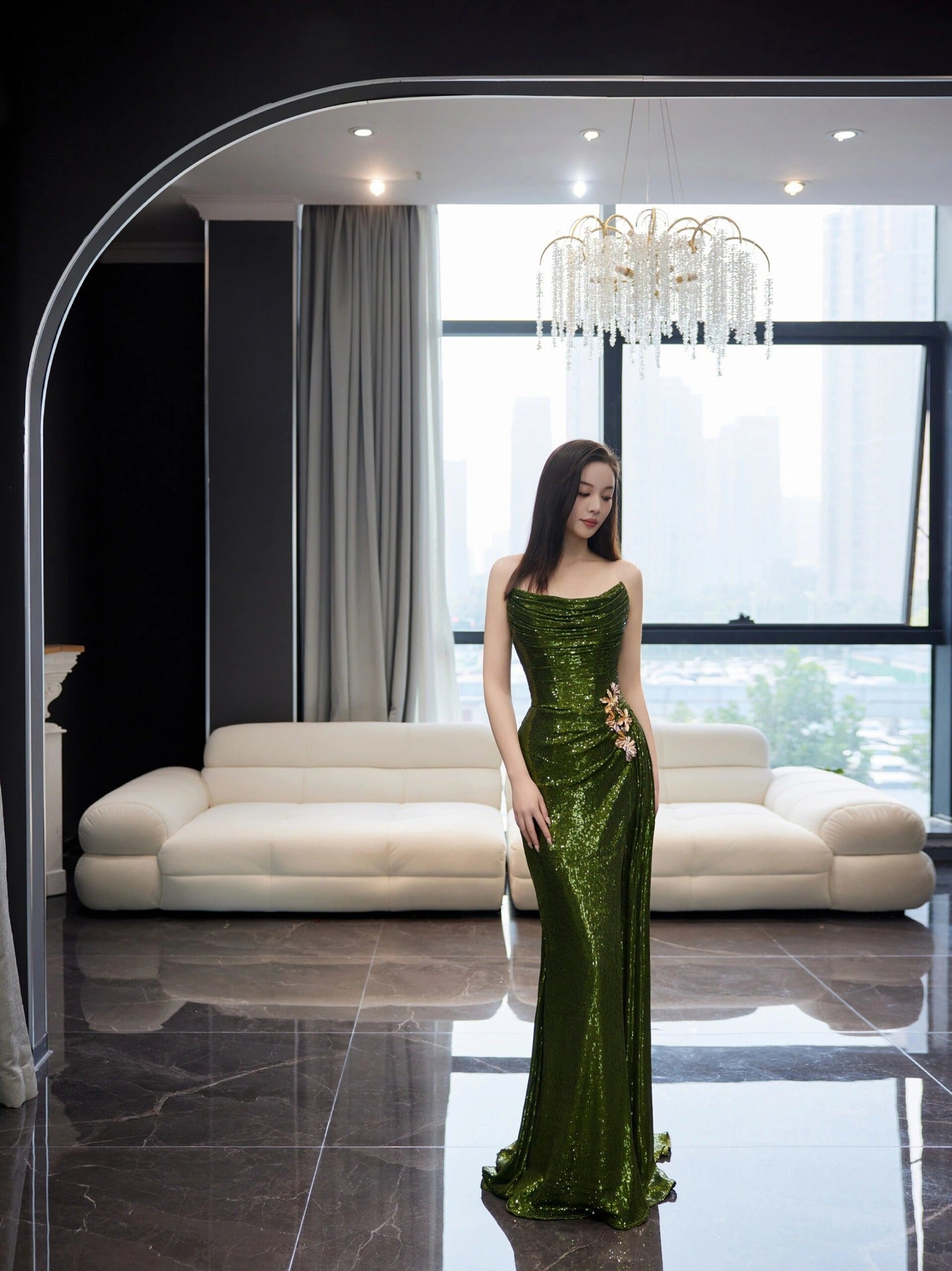 New Chinese Style Green Sequined Morning Gowns Evening Dress 2024 New Bridal Toast Dress Tube Top Birthday Trailing Little Dress