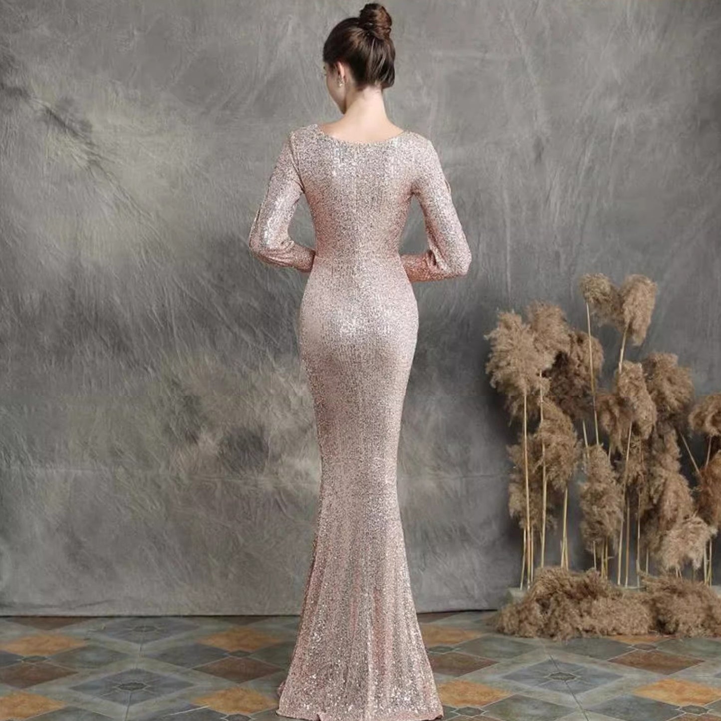 4645 Sequined Evening Dress New High-End Toast Dress Sexy Deep V Temperament Fishtail Host Banquet Dress