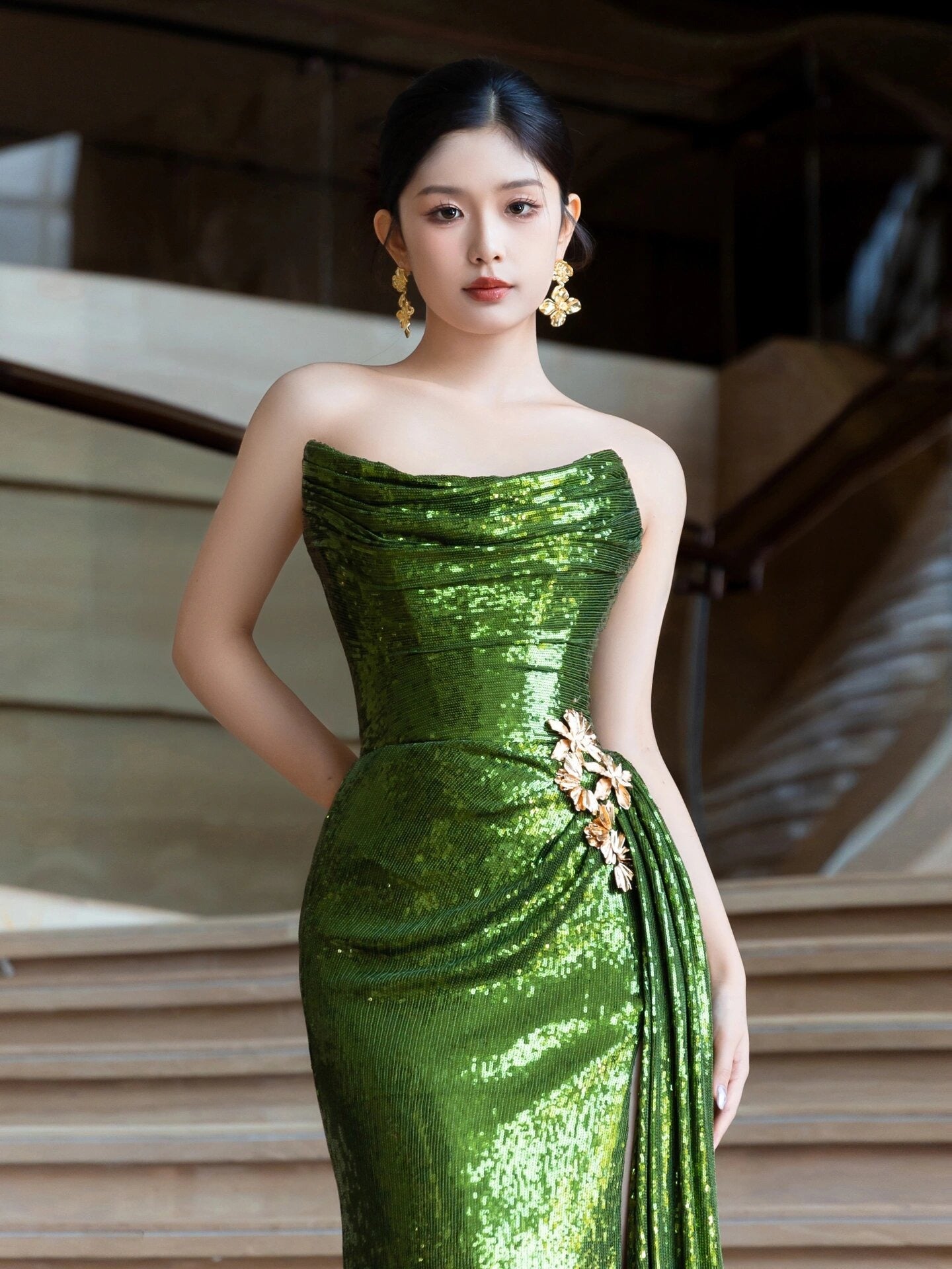 New Chinese Style Green Sequined Morning Gowns Evening Dress 2024 New Bridal Toast Dress Tube Top Birthday Trailing Little Dress