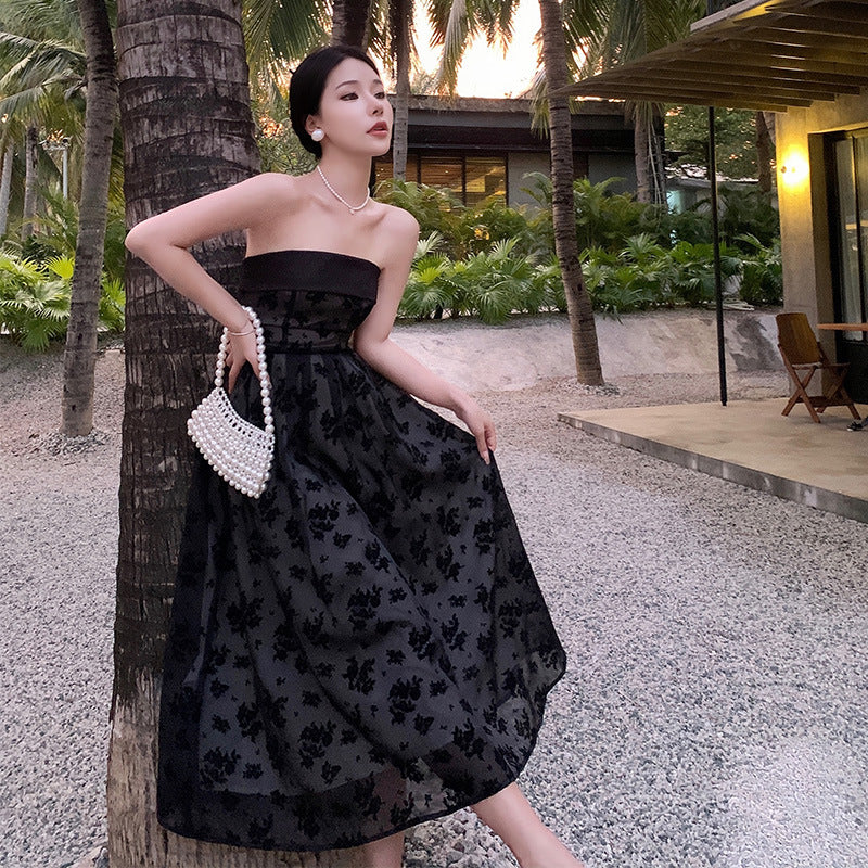 2024 Summer New French Retro Hepburn Style Tube Top Evening Party Dress Dress Sense of Atmosphere Seaside Vacation Skirt