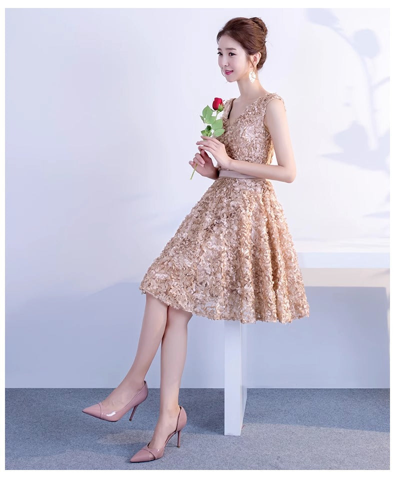 Banquet Dress Short 2024 New Slim-Fit Double Shoulder Champagne Birthday Party Graduation Bridesmaid Evening Dress Autumn