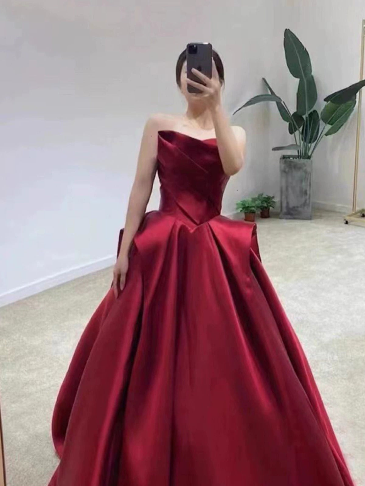 Wine Red Tube Top High-End Bridal Toast Clothing Satin High-End Sense Wedding Evening Dress Host Performance Costume Long